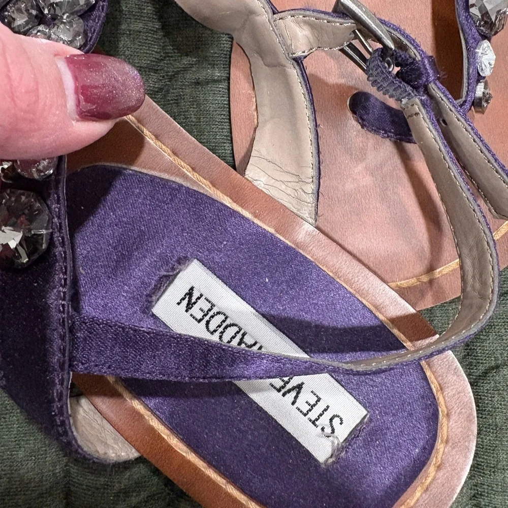 Steve Madden Embellished Purple Sandal Rhinestones Size 9
